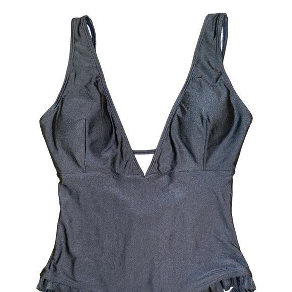 NWT Cupshe Sweet Smile Pewter Gray Ruffle Cutout Swimsuit - S - Picture 4 of 14